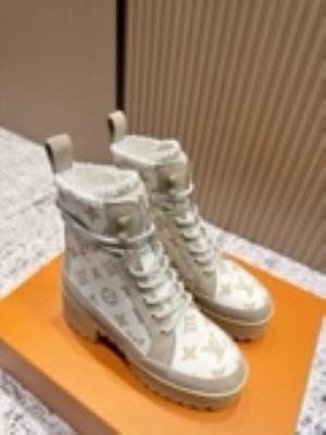 wholesale quality women louis vuitton shoes model no. 547